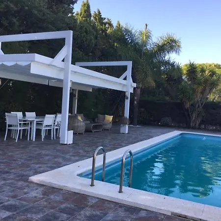Torrealta, 4000 M2 Vila *